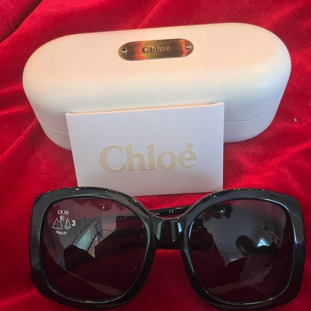Chloe Elegant Black Sunglasses